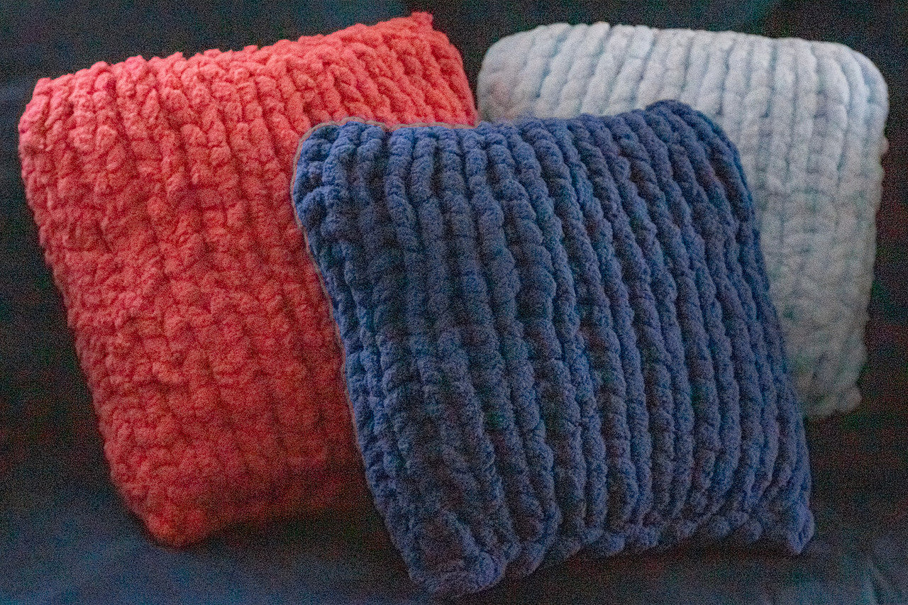 Chunky-Knit Pillows