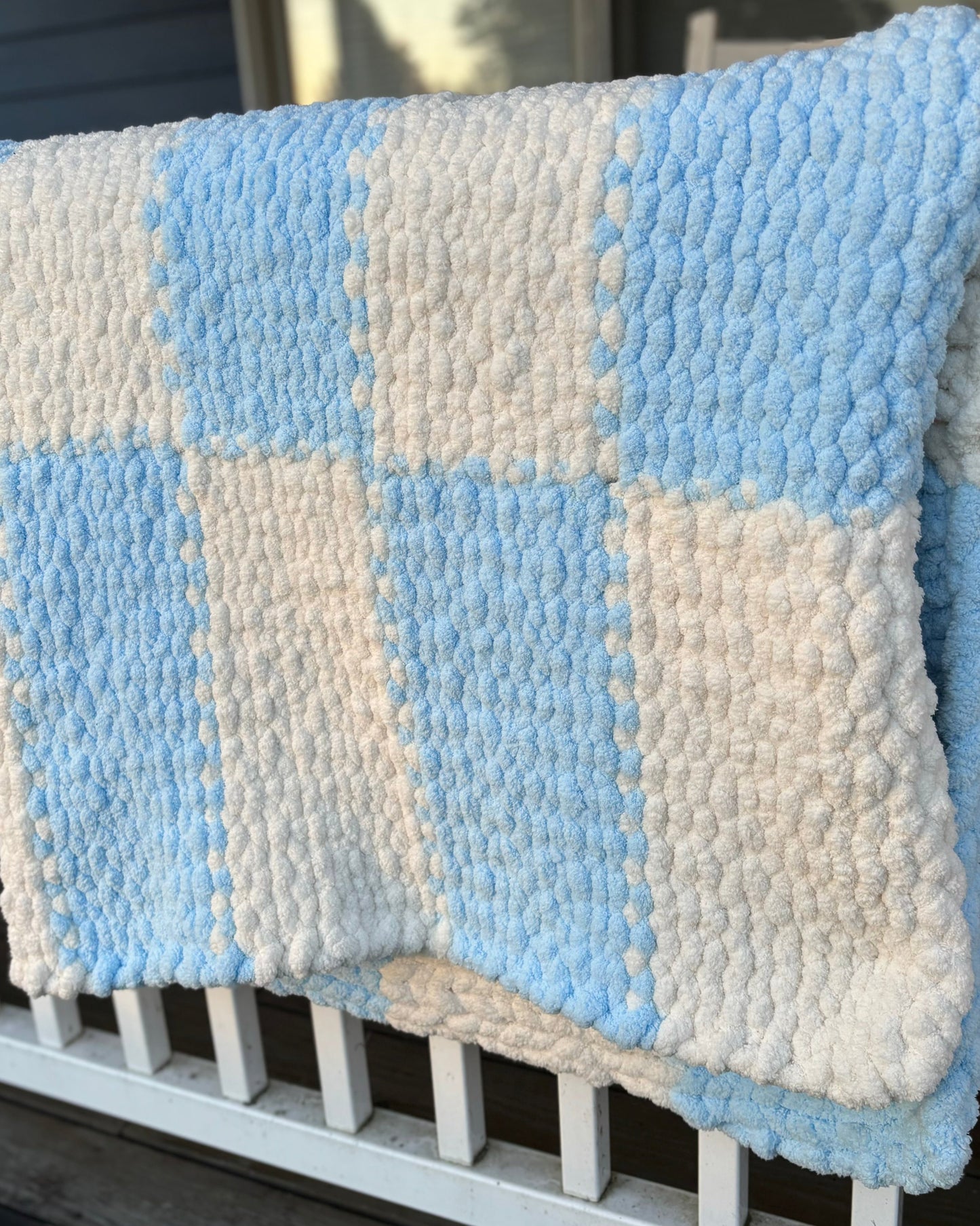 Checkered Chunky-Knit Blanket