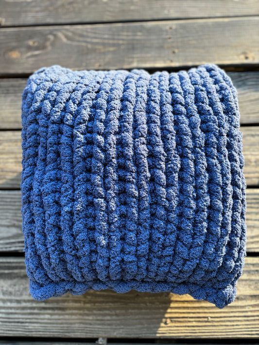 Chunky-Knit Pillows