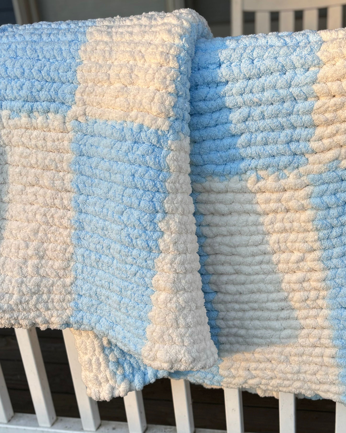 Checkered Chunky-Knit Blanket