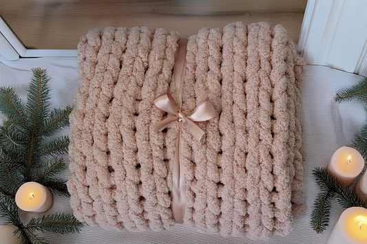 Solid Chunky-Knit Blanket